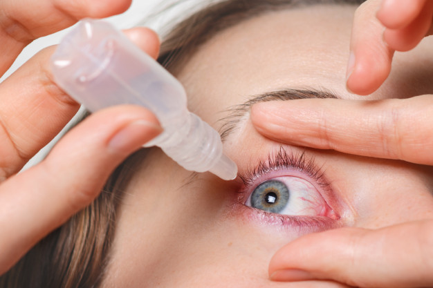 Pink eye (conjunctivitis) - Symptoms and causes